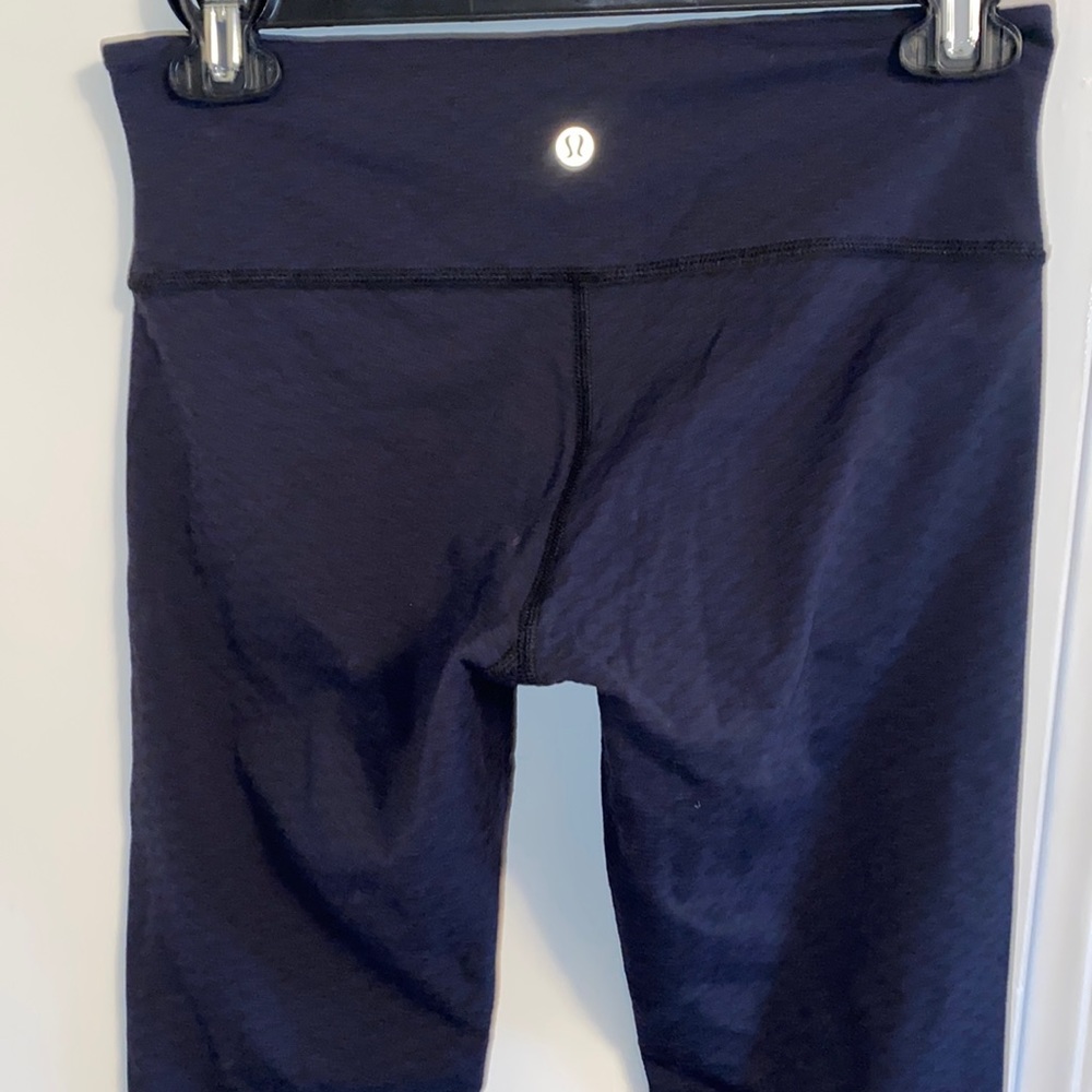 lululemon Mid Rise leggings 31" - Picture 4 of 8